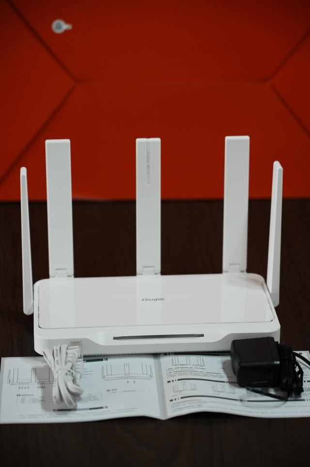 穿墙游戏加速神器 锐捷雪豹电竞路由器详细评测插图1