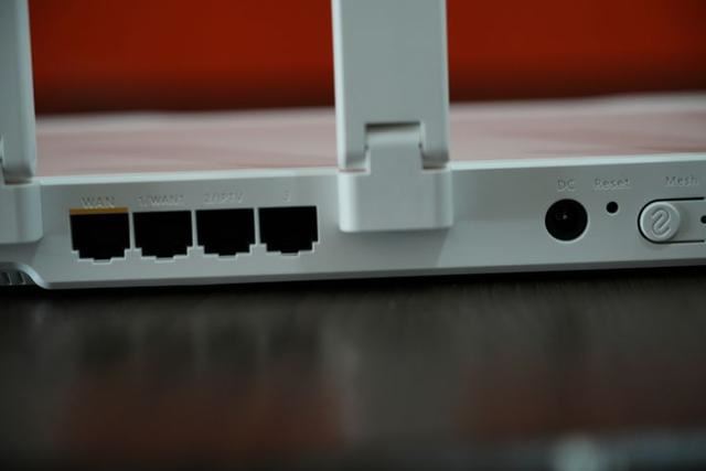 穿墙游戏加速神器 锐捷雪豹电竞路由器详细评测插图6