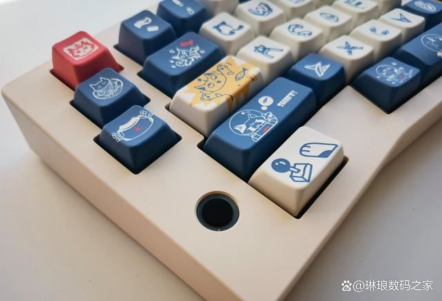 最便宜的三模Alice键盘! 赤度ABM066三模机械键盘全面测评插图15 最便宜的三模Alice键盘! 赤度ABM066三模机械键盘全面测评插图15