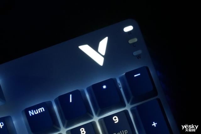 百元价位的全能王者! 雷柏V500PRO 2024版背光游戏机械键盘测评插图19