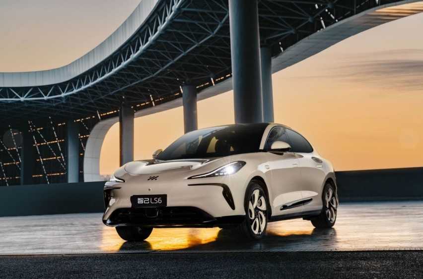 智己LS6剑指Model Y与小鹏G6 月销近万 哪款配置值得选？