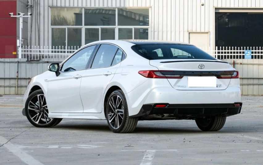 盘点2024年将换代的3款合资中型车，全新凯美瑞领衔，你会选谁？