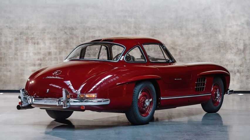 70年前的“鸥翼”传奇！梅赛德斯-奔驰300SL生日快乐插图23