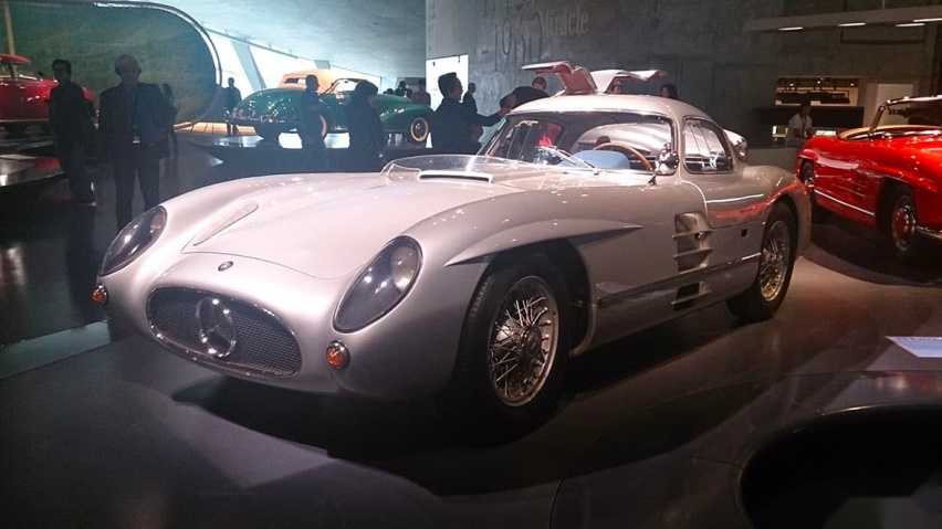 70年前的“鸥翼”传奇！梅赛德斯-奔驰300SL生日快乐插图15