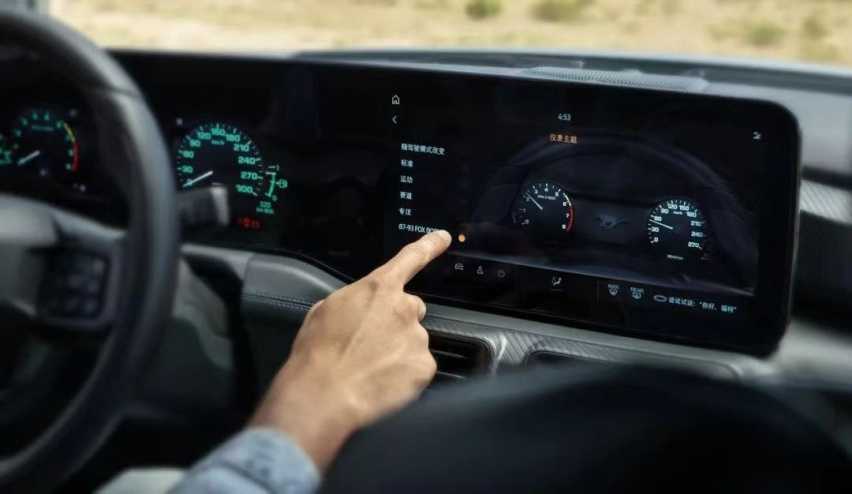 福特“黑马”国内首秀，搭5.0L+10AT，支持合法上路