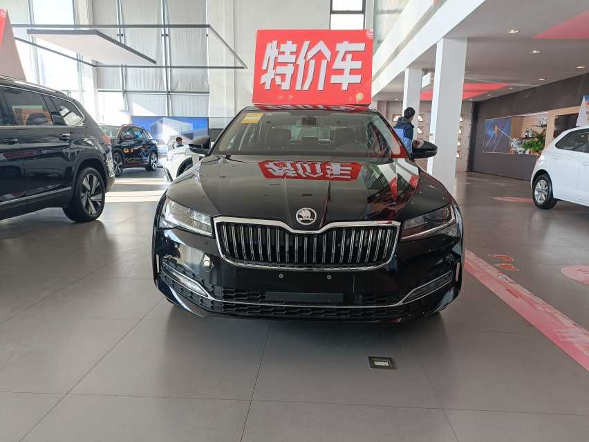 想买德系车10年不换车,它与大众帕萨特同平台新车仅售12万插图 想买德系车10年不换车,它与大众帕萨特同平台新车仅售12万