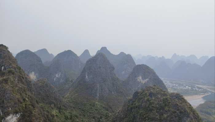 “风雨判云贵”是什么 云贵准静止锋让一山之隔不同季