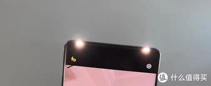 12+512GB版本已降至2298元,vivo S18的性价比怎么样?插图3 12+512GB版本已降至2298元,vivo S18的性价比怎么样?