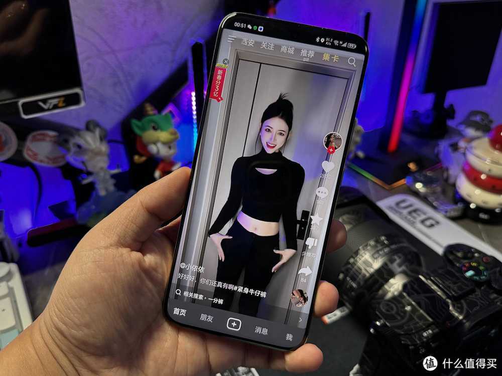 荣耀Magic6标准版带来的Pro级丝滑体验，流云紫配色惊艳登场！