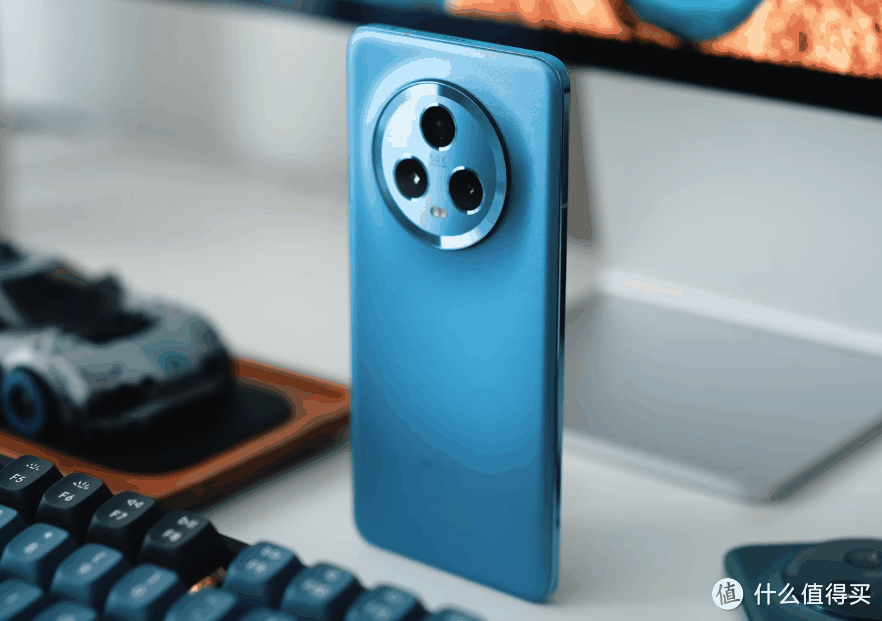 单日卖出50万台，16GB+512GB+5100mAh，荣耀老款高端机跌价1180元