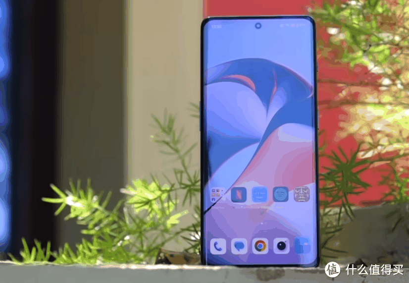 从3099元跌到1872元，16GB+1.5K屏+100W快充，满血旗舰没利润了