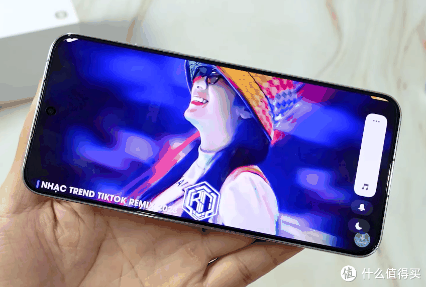 小米14给三星重力一击，16GB+1TB跌价711元，雷军性价比拿捏到位