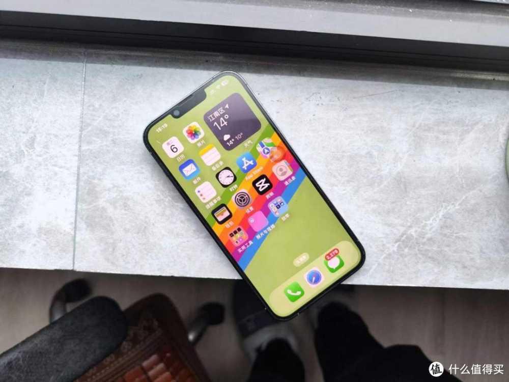 iPhone13跌至3899元，苹果A15+iOS系统，跌至“小米价”