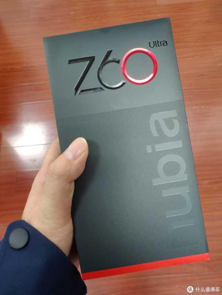 拳打小米，脚踢三星，这部神机有啥可豪横的？