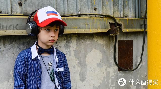 性价比第一名的手机，5500mAh+138.2万分，16GB+1TB仅售2399元