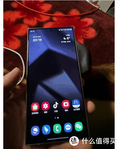 搭配了Galaxy  AI技术的三星 s24 ultra还是有看点的