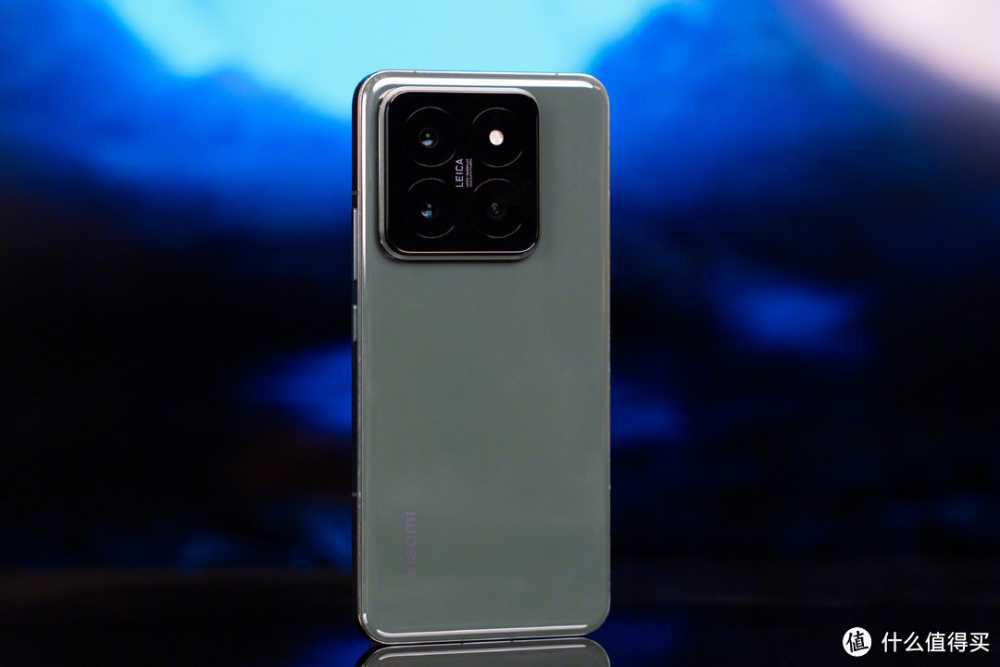 小米终于妥协，骁龙8Gen3旗舰降价，2K旗舰屏+5000万+120W