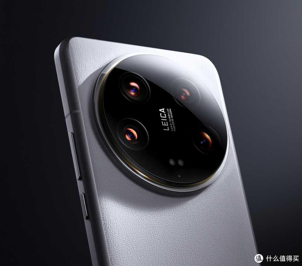 小米14 Ultra影像旗舰即将发布，外观基本和上代保持一致，搭载5000万徕卡全焦段四摄