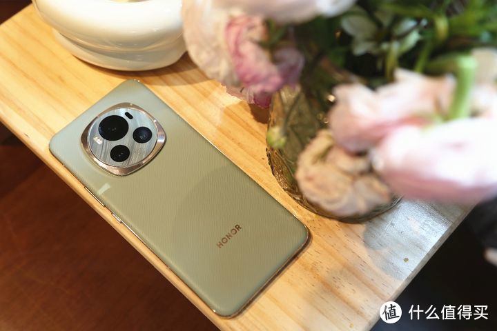 智能与家 篇一百三十七：科技魔法让期待升级 试用荣耀Magic6