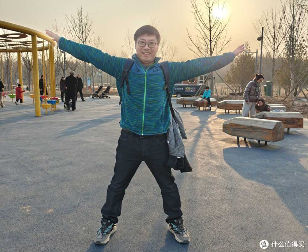 一加12这个功能你没用过就白买了！照片背景杂物一键消除！