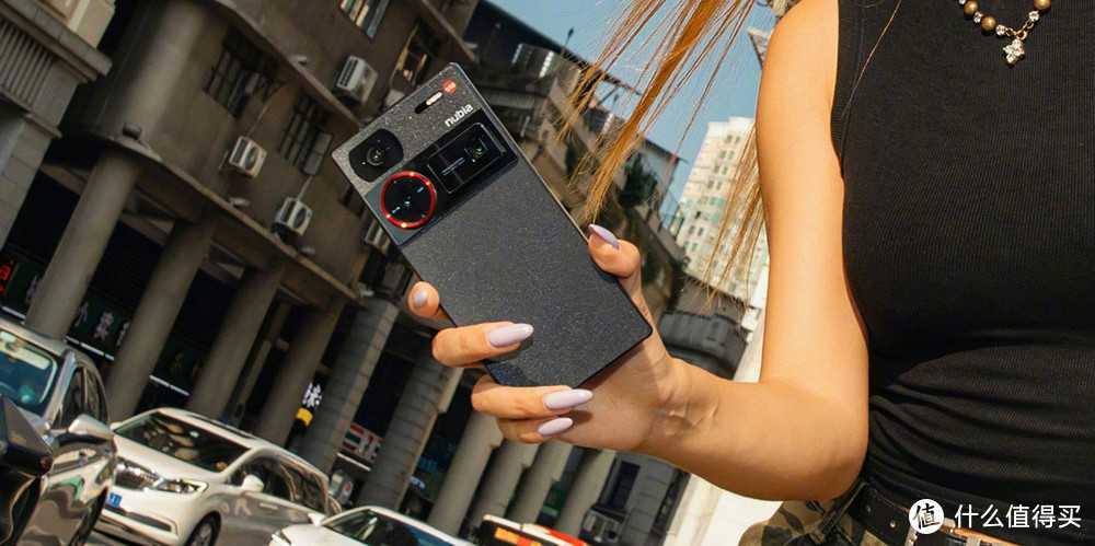 骁龙8Gen3旗舰突降440元,24GB+6000mAh,真全面屏手机售价更亲民了插图3 骁龙8Gen3旗舰突降440元,24GB+6000mAh,真全面屏手机售价更亲民了