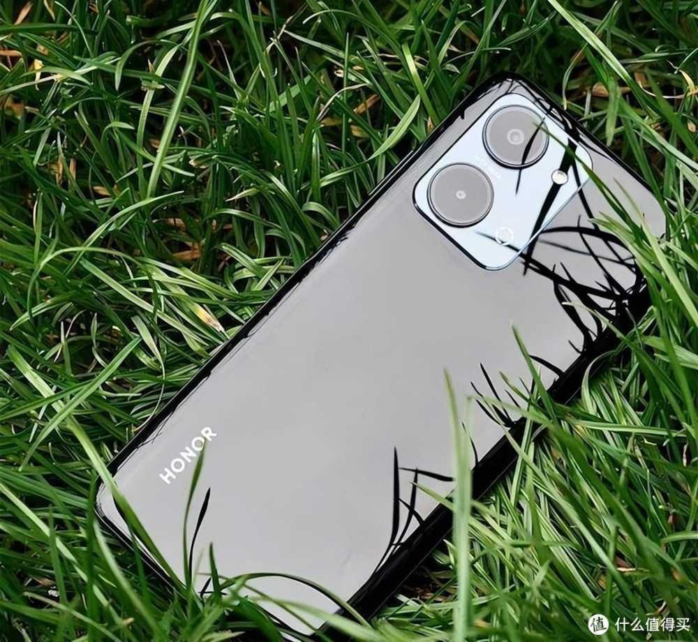 荣耀又降了,6000毫安+6.74英寸屏+5G芯,仅售869元!插图3 荣耀又降了,6000毫安+6.74英寸屏+5G芯,仅售869元!