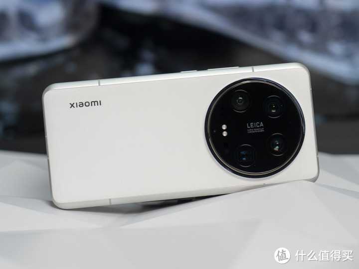 小米14 Ultra评测：影像新层次 这次高端成了