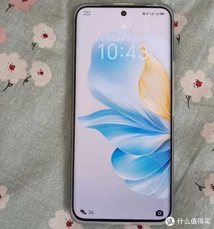 荣耀100跌至2299元，单反机索尼IMX906影像，3840Hz高频护眼屏