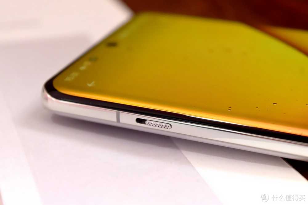 一加十周年数字旗舰，哈苏全焦段超光影加持:一加12上手体验！