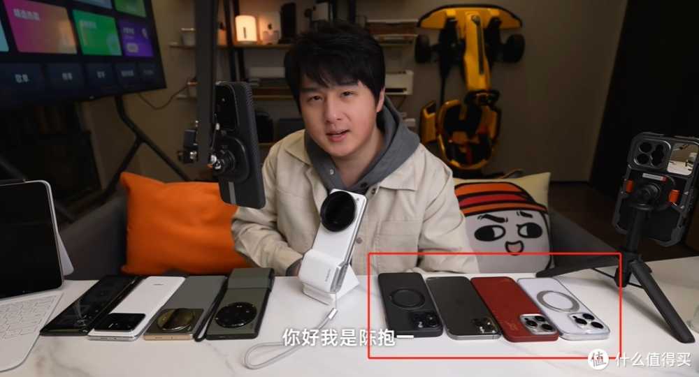 小米新机影像升级，iPhone惨遭百万粉UP主抛弃！女朋友：只要小米