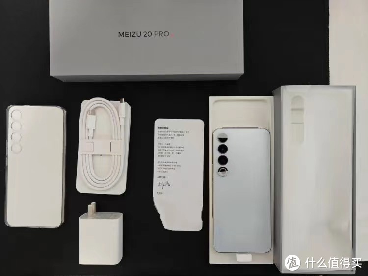 从4799跌至3089，从高端市场跌至中端市场，第二代骁龙8+2K三星屏