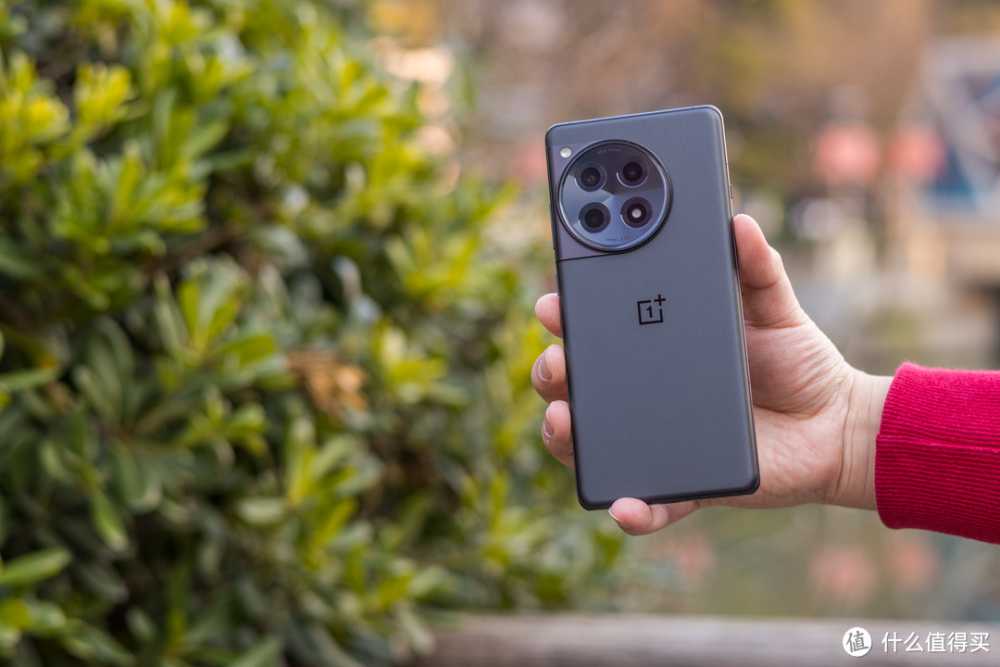 开学季游戏装备大换新，五款值得入手的高性能电竞游戏装备分享