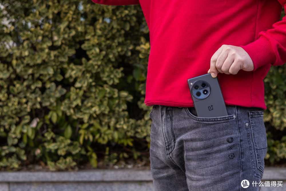 开学季游戏装备大换新，五款值得入手的高性能电竞游戏装备分享