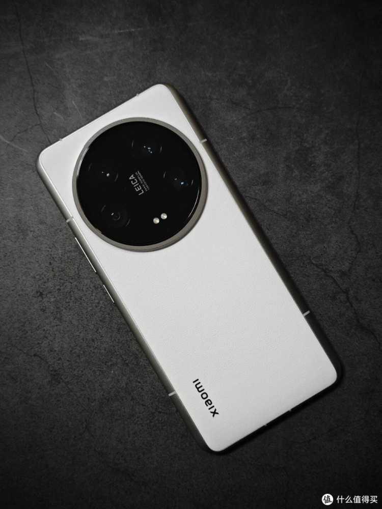 米14 Ultra体验：超越期待的全面升级