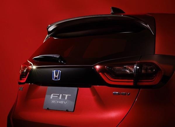 想要炫酷又实用？本田飞度‘BLACK STYLE’让你成为街头霸主！插图8