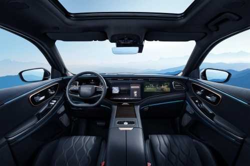 星途揽月峰顶翻滚测试竟被央媒报道!紧接着再上三款新车插图5 星途揽月峰顶翻滚测试竟被央媒报道!紧接着再上三款新车