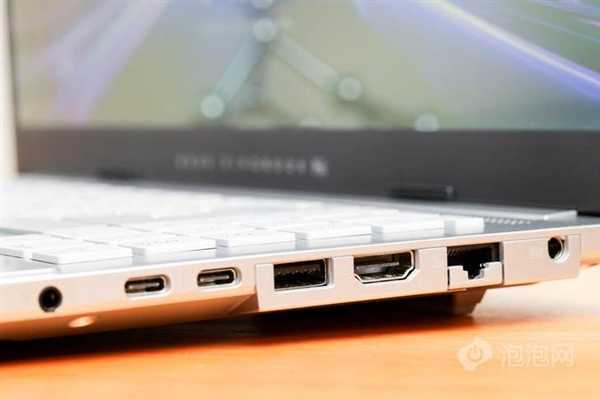 首款酷睿Ultra 9+RTX 4060轻薄本！华硕无畏Pro15 2024上手