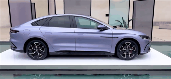 比亚迪汉唐荣耀版新配色公布！携手彩通发布三款国潮代表色