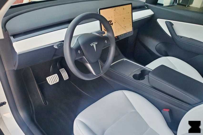 特斯拉Model Y Juniper预计明年发布，将进行外观和内饰改变(图5)