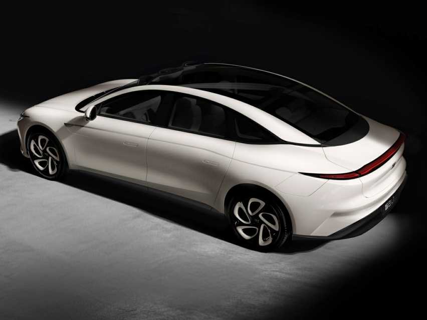 比老款便宜3.89万!智己L7新款上市,车长超5米1,续航708km插图4 比老款便宜3.89万!智己L7新款上市,车长超5米1,续航708km