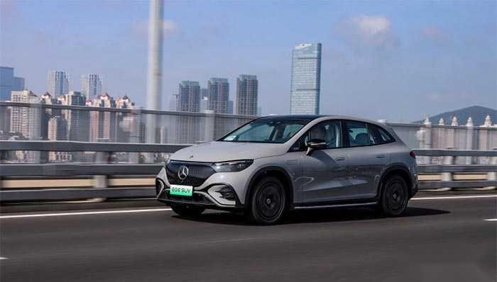 1702283803302477.jpg 奔驰EQE及EQE SUV分别优惠10多万,裸车30万出头,值得买吗?