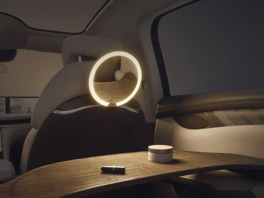 比老款便宜3.89万!智己L7新款上市,车长超5米1,续航708km插图7 比老款便宜3.89万!智己L7新款上市,车长超5米1,续航708km