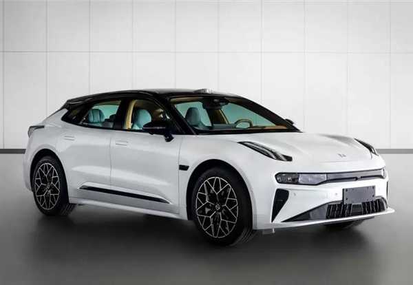 极氪高管谈小米汽车：营销值得我们学习 技术需要向我们学习