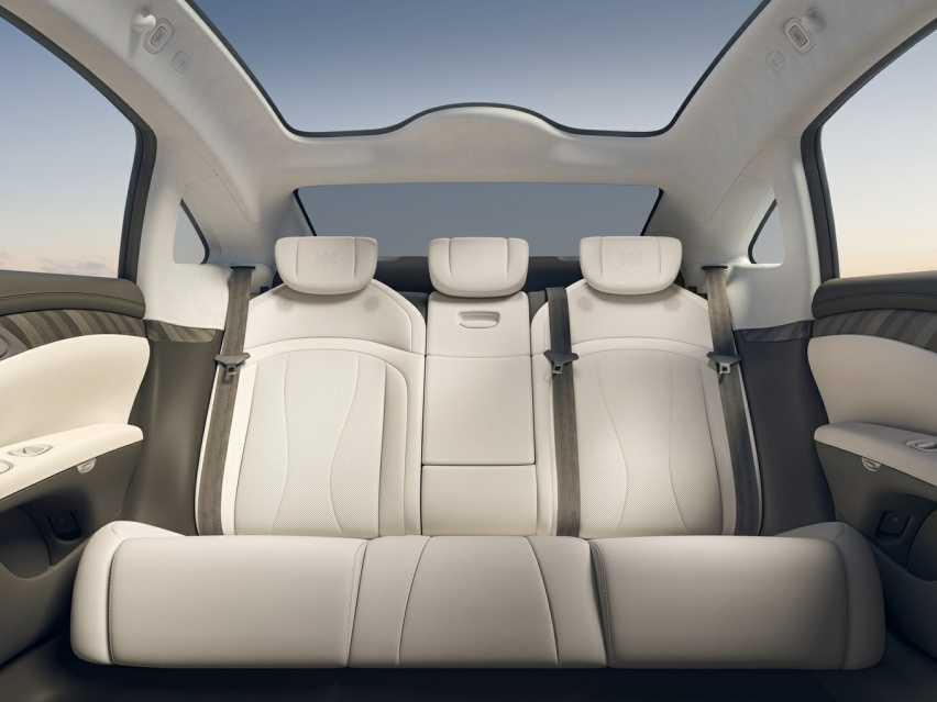 比老款便宜3.89万!智己L7新款上市,车长超5米1,续航708km插图10 比老款便宜3.89万!智己L7新款上市,车长超5米1,续航708km