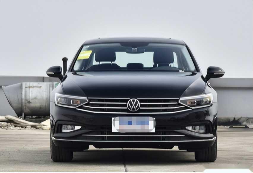 B级车市场的佼佼者，全新迈腾行驶质感倍受赞誉