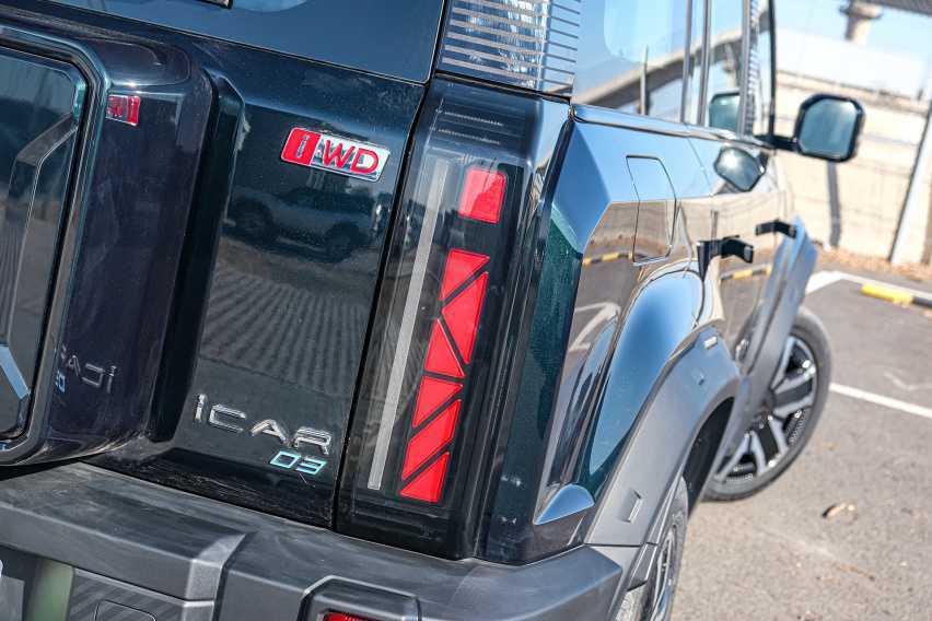 纯电四驱+方盒子真能越野？奇瑞iCAR 03试驾体验