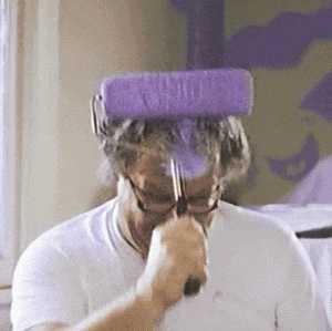 俄罗斯保安逆天操作：上班无聊竟然把艺术品吃了