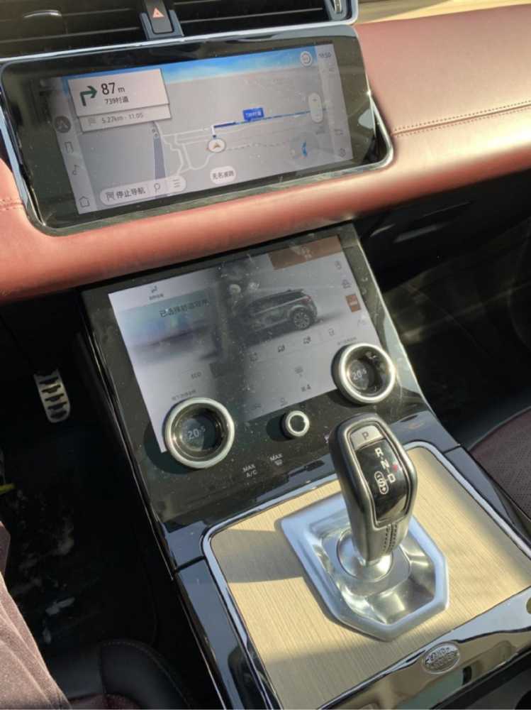 冬季出行，你需要的是一台全能选手 试驾2023款揽胜极光L