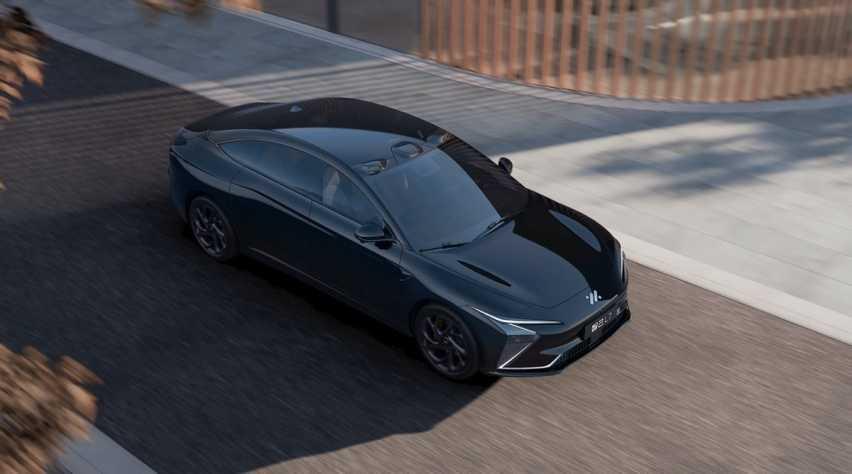 智己L7闪耀亮相，后排尊享座舱新标杆，春节上市发布倒计时！