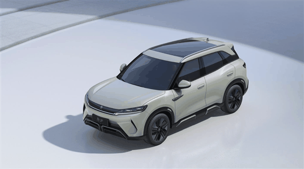 水晶档把+12.8寸悬浮大屏!比亚迪元UP内饰正式公布插图4 水晶档把+12.8寸悬浮大屏!比亚迪元UP内饰正式公布